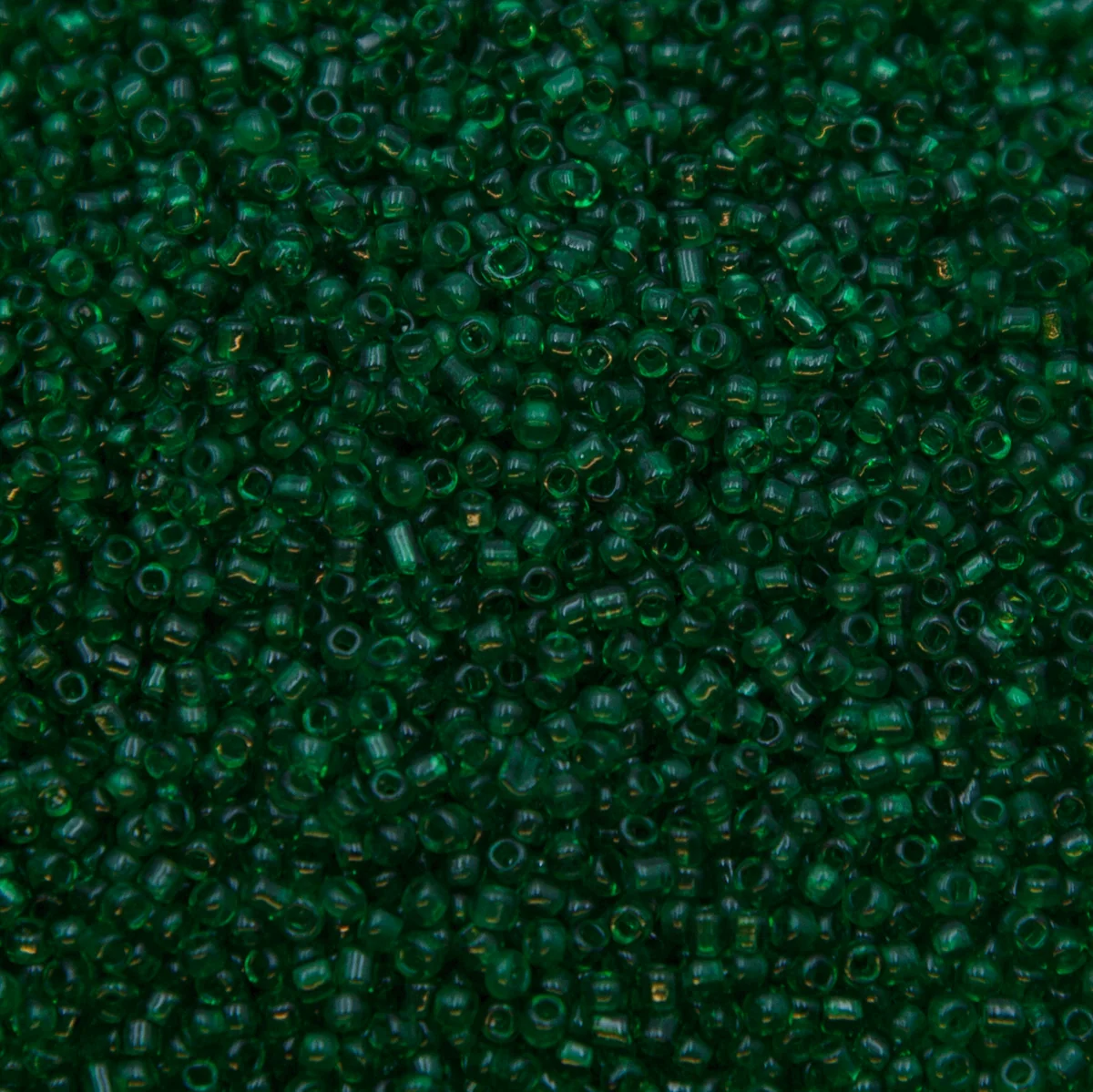 12SV284-1R: Vin Ven SB Trns Green #1 SQ Hole 12/0 - 50GM