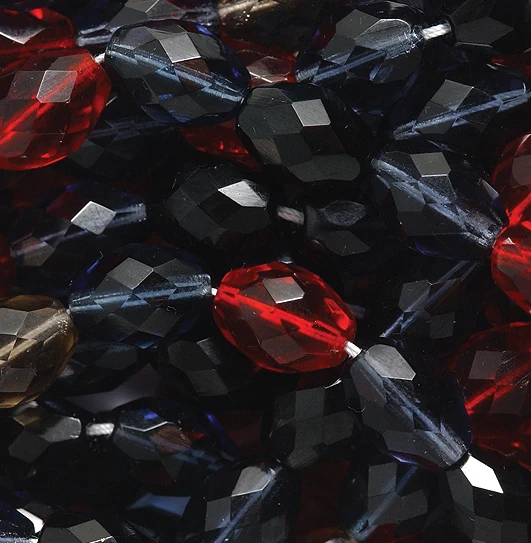 38FC9021R: Faceted Oval Steel/ruby/black/gray Mix 12x9mm-20PC