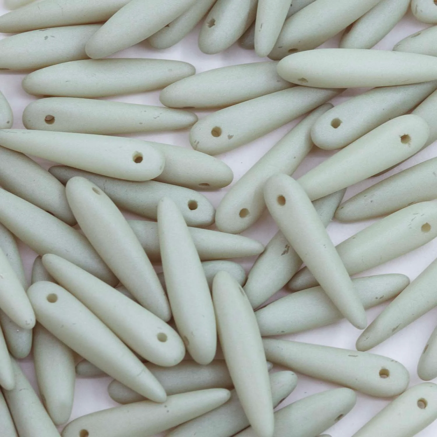 91DP605-M: Preciosa Ornela 5x16mm White Alabaster Light Olivine Beige Matt Thorn Beads