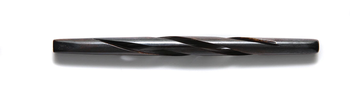 96IP158-S: India Bone Pipe 4 In Carved Swirl Dark Brown 4 Pieces
